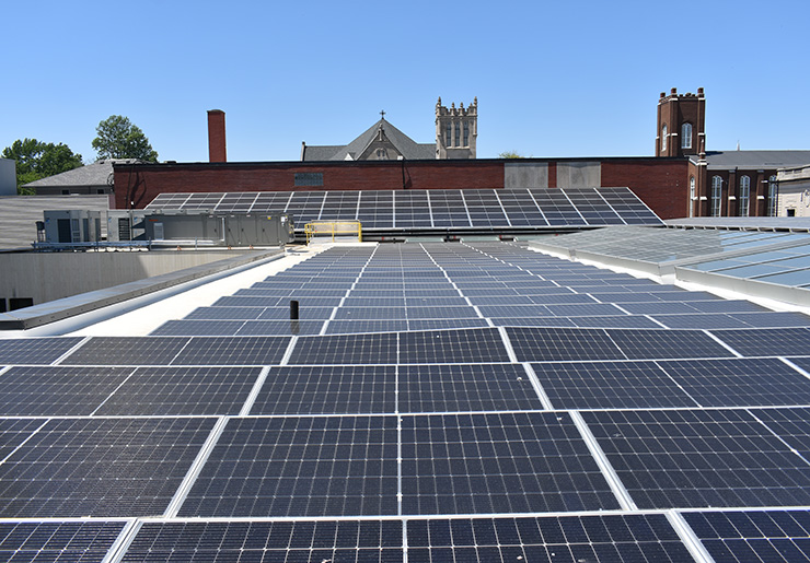  2024/04/LB-Energy-Solar-Panels-Roof-740x515-v1.jpg 